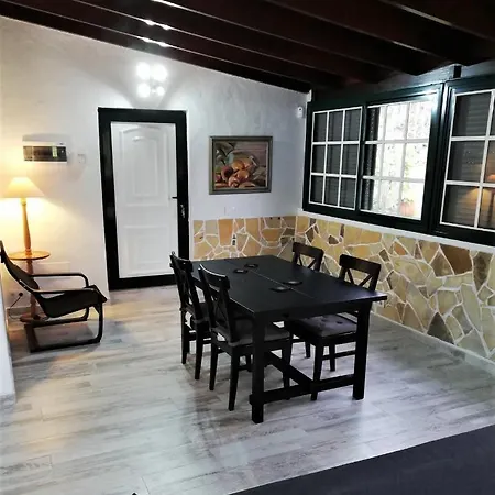 Limon Y Sol Tatil Evi